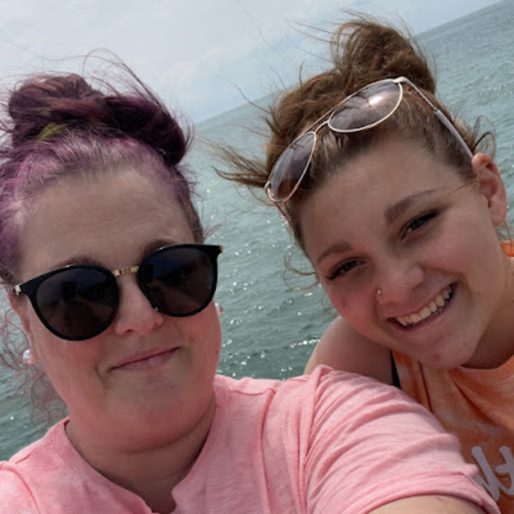 Meet your Posher, Bree - Picture 1 of 1